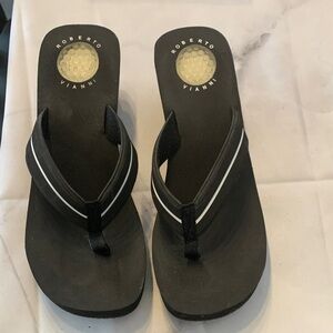 Roberto Vianni Black‎ Flip Flops